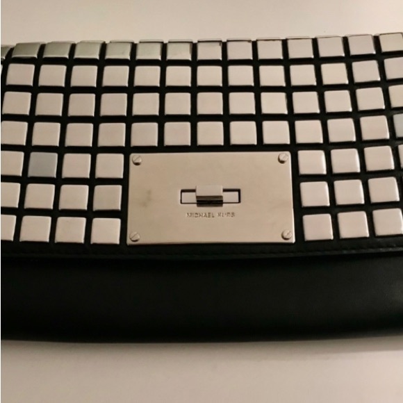 NWT Michael Kors Limited Edition Natalia Tile Clutch - Picture 2 of 10